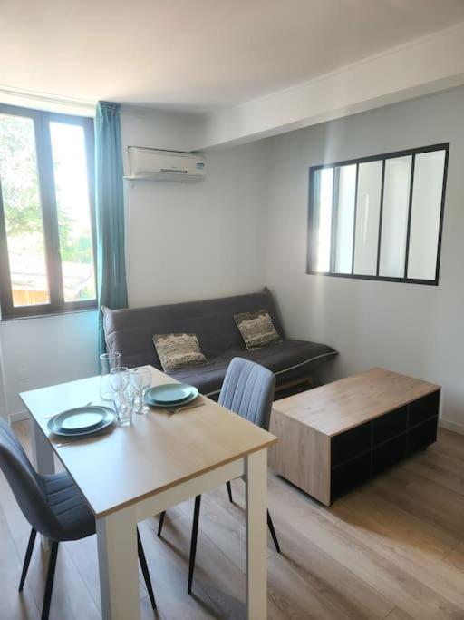 Le Maillot V Apartment Castres  Ngoại thất bức ảnh